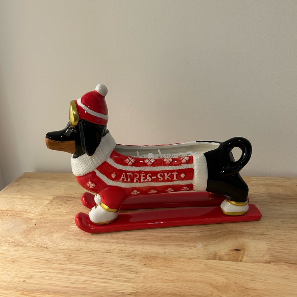 Bella Lux Après Ski Dachshund Candle 11oz Holiday Ceramic Dog Decor